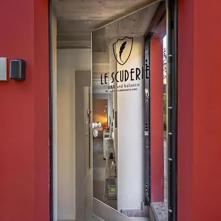 Le Scuderie Yoga Retreat * Arco